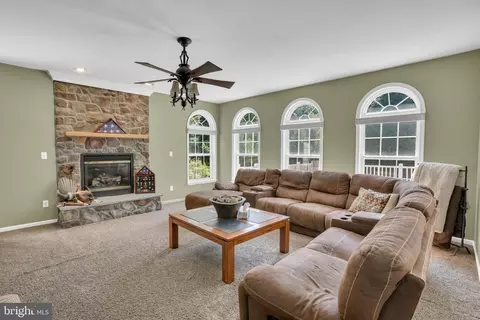 Living - 11733 Hamilton Pl # A, White Marsh, MD 21162 photo 1 of 1