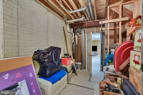 Entry Way - 11733 Hamilton Pl # A, White Marsh, MD 21162 photo 10 of 10