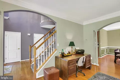 Entry Way - 11733 Hamilton Pl # A, White Marsh, MD 21162 photo 3 of 10