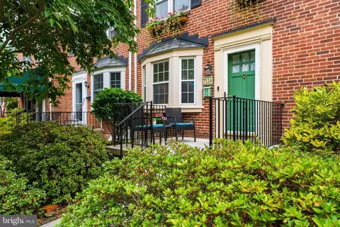 7114 Rodgers Ct, Baltimore, MD 21212