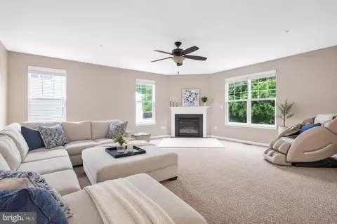 Living - 722 Daft Rd, Middle River, MD 21220 photo 1 of 1