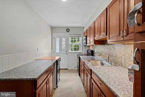 Other - 322 Stanmore Rd, Baltimore, MD 21212 photo 5 of 15