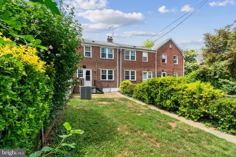 Exterior - 322 Stanmore Rd, Baltimore, MD 21212 photo 3 of 7