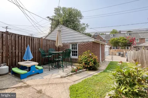 Exterior - 417 Regester Ave, Baltimore, MD 21212 photo 2 of 8