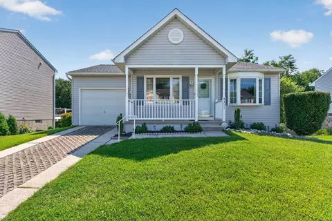 Exterior - 9311 Sea Point Rd, Sparrows Point, MD 21219 photo 2 of 6