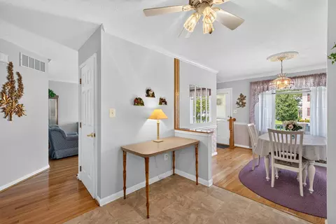 Entry Way - 9311 Sea Point Rd, Sparrows Point, MD 21219 photo 1 of 3