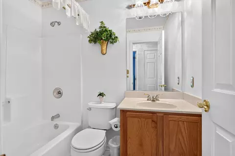 Bath - 9311 Sea Point Rd, Sparrows Point, MD 21219 photo 2 of 2