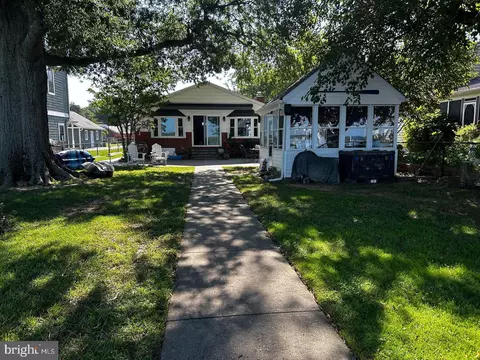 Exterior - 13202 Cherwin, Middle River, MD 21220 photo 2 of 8