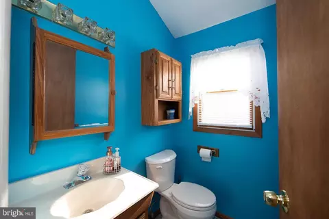 Bath - 13202 Cherwin, Middle River, MD 21220 photo 1 of 2