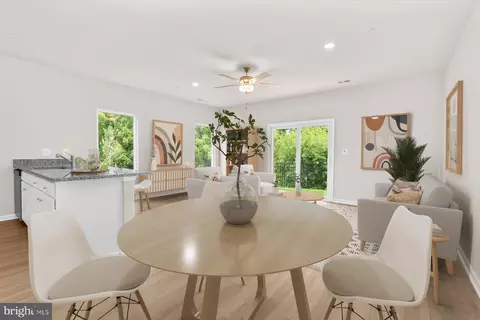 Dining - 8112 Bartholomew Ct, Baltimore, MD 21206 photo 1 of 1