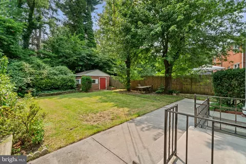 Exterior - 1305 Brixton Rd, Baltimore, MD 21239 photo 4 of 8