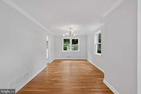 Living - 1305 Brixton Rd, Baltimore, MD 21239 photo 5 of 7