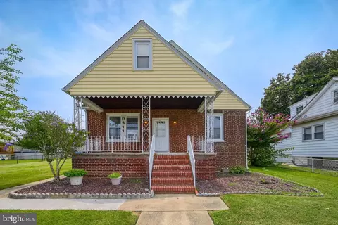 6811 5th Ave, Dundalk, MD 21222