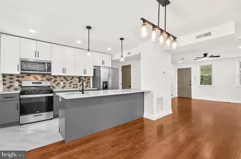 208 Burke Ave, Towson, MD 21286