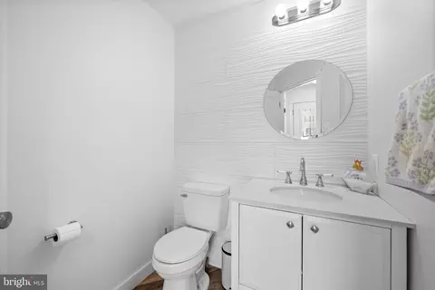 Bath - 4268 Maple Path Cir #2, Nottingham, MD 21236 photo 1 of 4