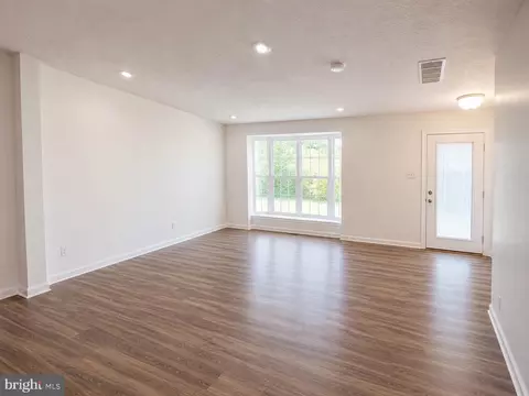 Living - 4268 Maple Path Cir #2, Nottingham, MD 21236 photo 1 of 2