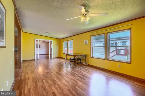 Living - 404 Tidewater, Middle River, MD 21220 photo 5 of 8