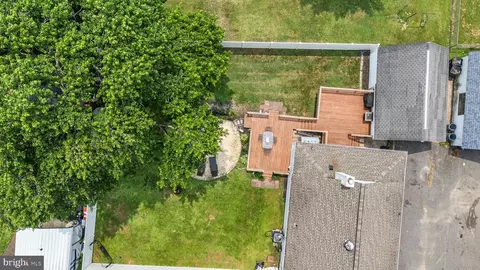 Exterior - 8011 Shore Rd, Sparrows Point, MD 21219 photo 7 of 7