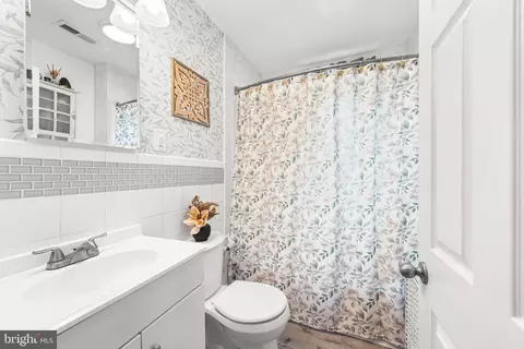 Bath - 8011 Shore Rd, Sparrows Point, MD 21219 photo 1 of 2