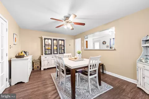 Dining - 8011 Shore Rd, Sparrows Point, MD 21219 photo 1 of 3