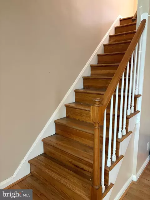 Entry Way - 3473 Dunhaven Rd, Dundalk, MD 21222 photo 2 of 2