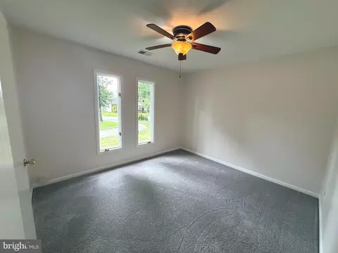 Bedroom - 1418 Spring Ave, Rosedale, MD 21237 photo 7 of 8