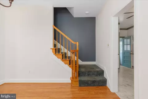 Entry Way - 5514 Link Ave, Halethorpe, MD 21227 photo 2 of 5