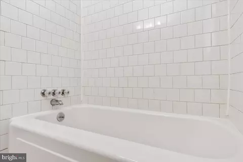 Bath - 5514 Link Ave, Halethorpe, MD 21227 photo 2 of 3