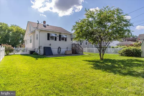 Exterior - 5514 Link Ave, Halethorpe, MD 21227 photo 7 of 9