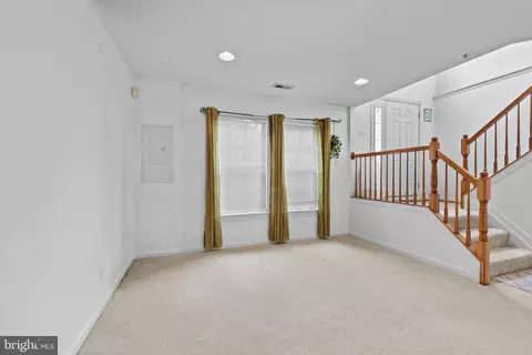 Living - 874 Lowe Rd, Middle River, MD 21220 photo 1 of 2