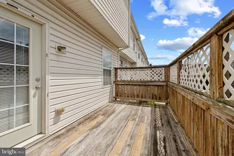 Exterior - 874 Lowe Rd, Middle River, MD 21220 photo 4 of 4