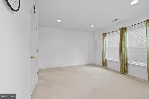 Living - 874 Lowe Rd, Middle River, MD 21220 photo 2 of 2