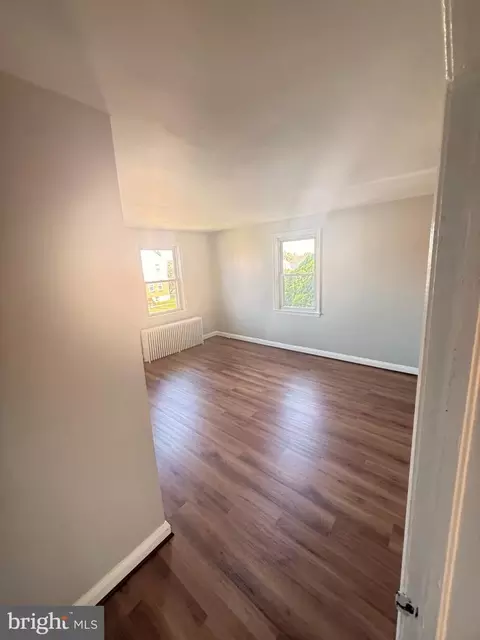 Entry Way - 2980 Cornwall Rd, Dundalk, MD 21222 photo 3 of 6