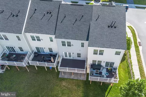 View/Area - 1816 Wind Gate Rd, Baltimore, MD 21227 photo 11 of 18