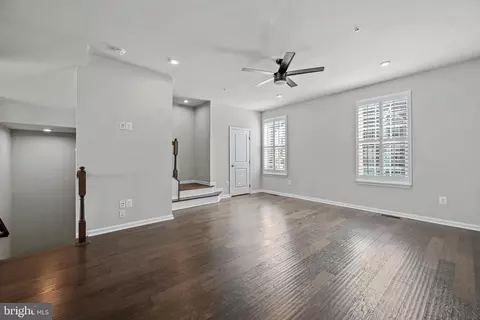Entry Way - 1816 Wind Gate Rd, Baltimore, MD 21227 photo 1 of 11