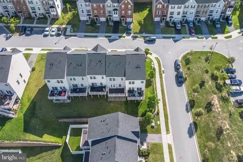 View/Area - 1816 Wind Gate Rd, Baltimore, MD 21227 photo 9 of 18