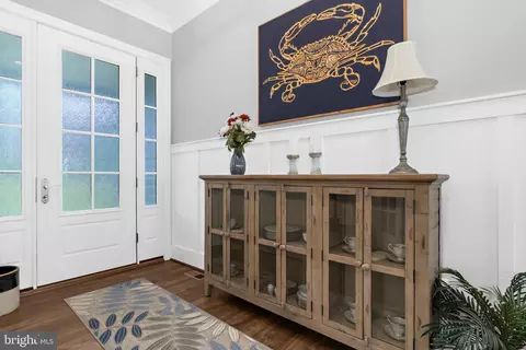 Entry Way - 7429 Bay Front Rd, Sparrows Point, MD 21219 photo 1 of 13