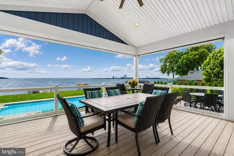 Exterior - 7429 Bay Front Rd, Sparrows Point, MD 21219 photo 6 of 16