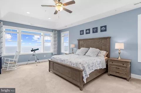 Bedroom - 7429 Bay Front Rd, Sparrows Point, MD 21219 photo 1 of 9