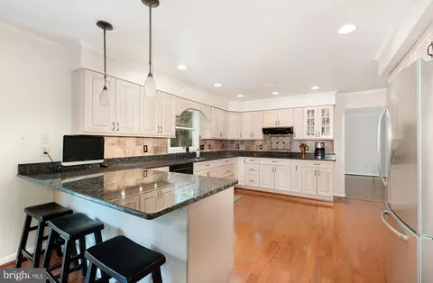 Kitchen - 2736 Paper Mill Rd, Phoenix, MD 21131 photo 4 of 4