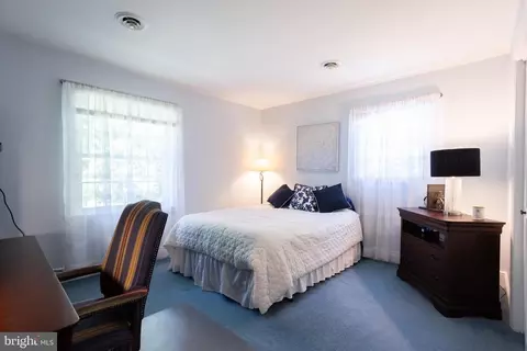 Bedroom - 18710 Falls Rd, Hampstead, MD 21074 photo 2 of 3
