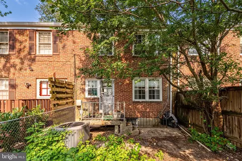 Exterior - 7025 Heathfield Rd, Baltimore, MD 21212 photo 2 of 4