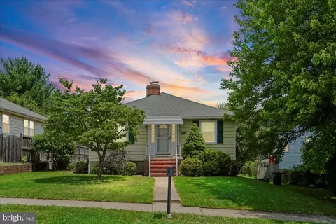 2614 Matthews Dr, Parkville, MD 21234