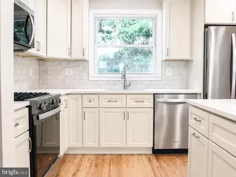 Kitchen - 1634 Alston Rd, Towson, MD 21204 photo 1 of 3
