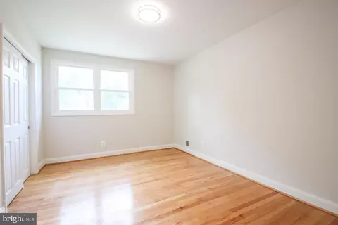 Bedroom - 1634 Alston Rd, Towson, MD 21204 photo 3 of 3