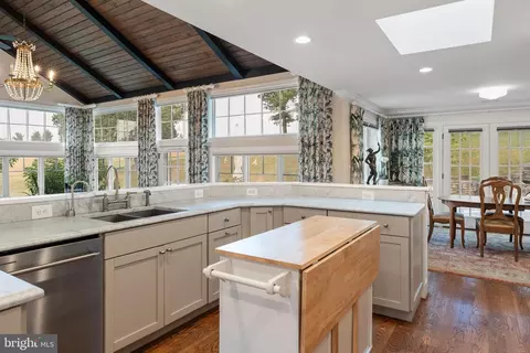 Kitchen - 4313 Mount Zion Rd, Upperco, MD 21155 photo 4 of 4