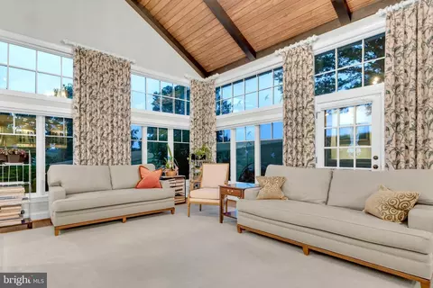 Living - 4313 Mount Zion Rd, Upperco, MD 21155 photo 3 of 4