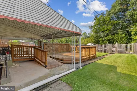 Exterior - 5556 Dolores Ave, Halethorpe, MD 21227 photo 4 of 9
