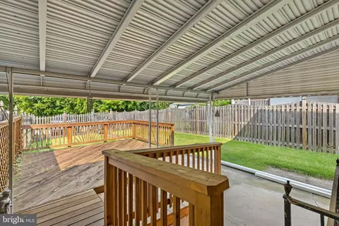 Exterior - 5556 Dolores Ave, Halethorpe, MD 21227 photo 2 of 9