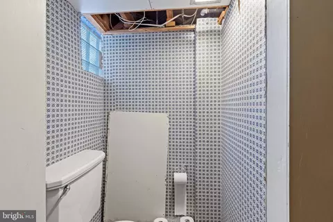 Bath - 5556 Dolores Ave, Halethorpe, MD 21227 photo 2 of 2